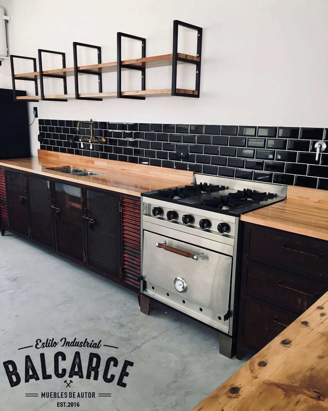 Taller Balcarce — Estilo Industrial